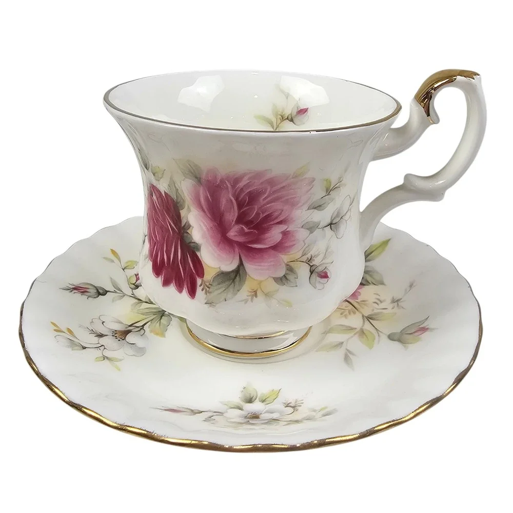 Royal Albert Bone China‎ Teacup Saucer Set Danbury Mint Pink Rose Floral England